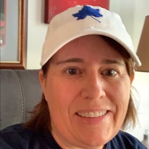 Meet your Posher, Kendra